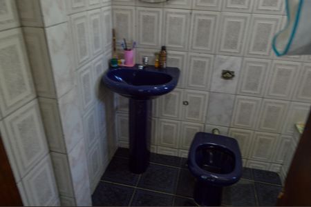 Casa à venda com 400m², 4 quartos e 5 vagas Casa à venda com 400m², 4 quartos e 5 vagasCasa 2 - Banheiro Suíte