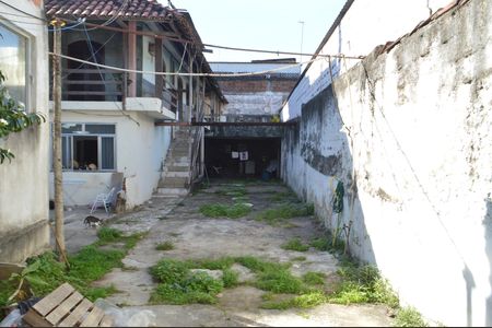 Casa à venda com 400m², 4 quartos e 5 vagas Casa à venda com 400m², 4 quartos e 5 vagasQuintal