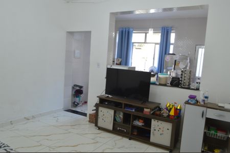 Casa à venda com 400m², 4 quartos e 5 vagas Casa à venda com 400m², 4 quartos e 5 vagasCasa 2 - Sala