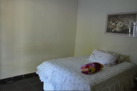 Casa à venda com 400m², 4 quartos e 5 vagas Casa à venda com 400m², 4 quartos e 5 vagasCasa 2 - Suíte