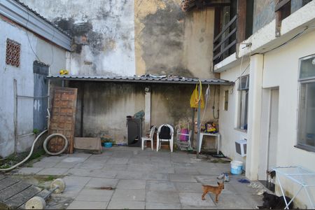 Casa à venda com 400m², 4 quartos e 5 vagas Casa à venda com 400m², 4 quartos e 5 vagasQuintal