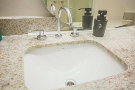 Studio à venda com 25m², 1 quarto e sem vaga Studio à venda com 25m², 1 quarto e sem vagaBanheiro