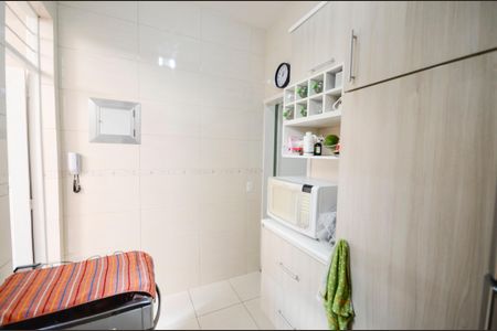 Apartamento à venda com 80m², 2 quartos e 1 vaga Apartamento à venda com 80m², 2 quartos e 1 vagaCozinha