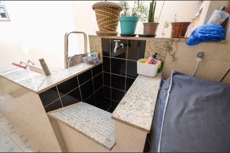 Apartamento à venda com 80m², 2 quartos e 1 vaga Apartamento à venda com 80m², 2 quartos e 1 vagaÁrea de Serviço