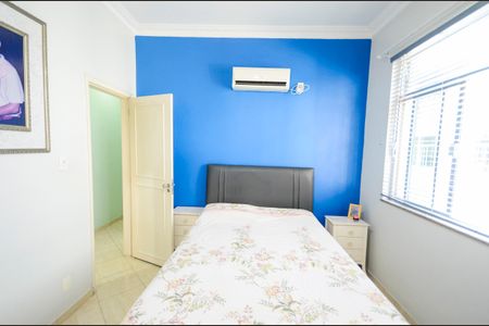 Apartamento à venda com 80m², 2 quartos e 1 vaga Apartamento à venda com 80m², 2 quartos e 1 vagaSuíte