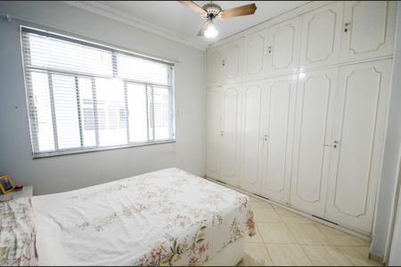 Apartamento à venda com 80m², 2 quartos e 1 vaga Apartamento à venda com 80m², 2 quartos e 1 vagaSuíte