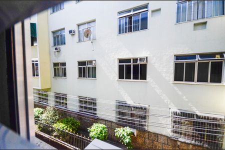 Apartamento à venda com 80m², 2 quartos e 1 vaga Apartamento à venda com 80m², 2 quartos e 1 vagaVista da Suíte