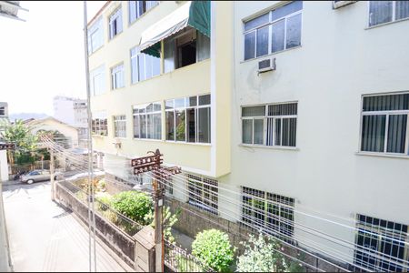 Apartamento à venda com 80m², 2 quartos e 1 vaga Apartamento à venda com 80m², 2 quartos e 1 vagaVista da Sala