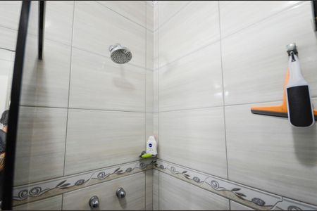 Apartamento à venda com 80m², 2 quartos e 1 vaga Apartamento à venda com 80m², 2 quartos e 1 vagaBanheiro da Suíte