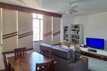 Apartamento à venda com 122m², 3 quartos e 1 vagaSala