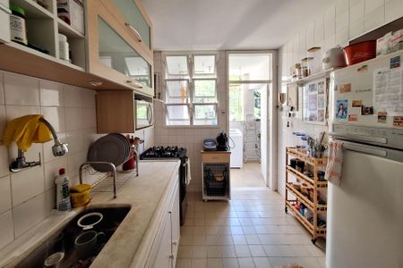 Apartamento à venda com 122m², 3 quartos e 1 vagaCozinha