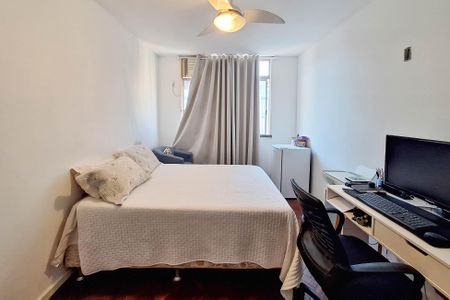 Apartamento à venda com 122m², 3 quartos e 1 vagaQuarto 2