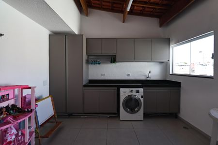 Apartamento à venda com 140m², 2 quartos e 2 vagasÁrea de Serviço