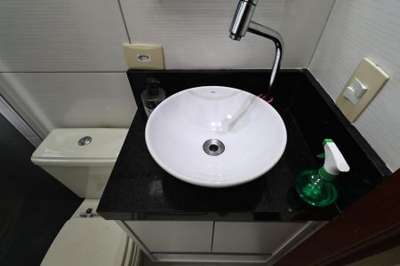 Apartamento à venda com 140m², 2 quartos e 2 vagasBanheiro Social