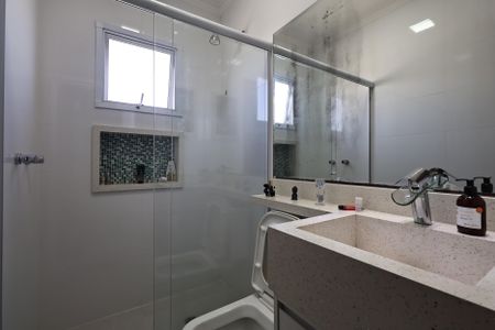 Apartamento à venda com 140m², 2 quartos e 2 vagasBanheiro da Suíte