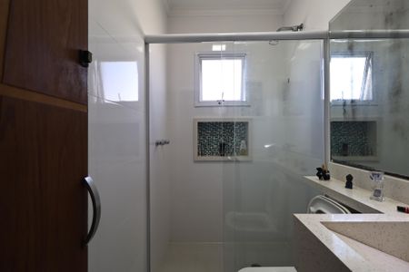 Apartamento à venda com 140m², 2 quartos e 2 vagasBanheiro da Suíte