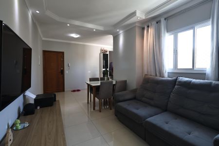 Apartamento à venda com 140m², 2 quartos e 2 vagasSala