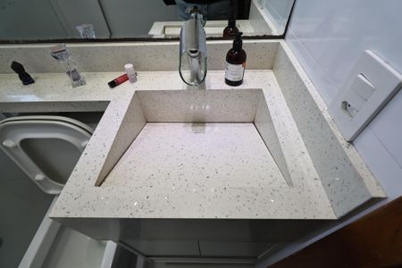 Apartamento à venda com 140m², 2 quartos e 2 vagasBanheiro da Suíte