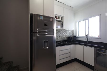 Apartamento à venda com 140m², 2 quartos e 2 vagasCozinha