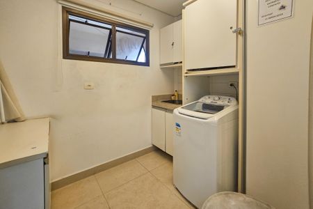 Apartamento para alugar com 400m², 3 quartos e 2 vagasÁrea de serviço