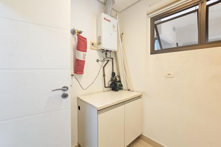 Apartamento para alugar com 400m², 3 quartos e 2 vagasÁrea de serviço