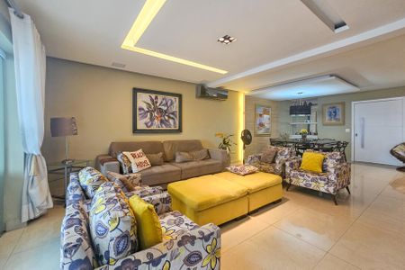 Apartamento para alugar com 400m², 3 quartos e 2 vagasSala