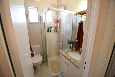 Casa de condomínio à venda com 100m², 3 quartos e 2 vagasBanheiro 1