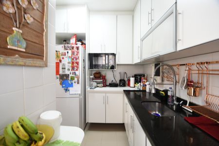 Casa de condomínio à venda com 100m², 3 quartos e 2 vagasCozinha