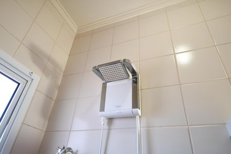 Casa de condomínio à venda com 100m², 3 quartos e 2 vagasBanheiro 1