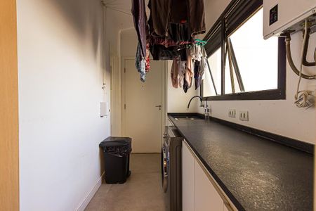 Apartamento à venda com 124m², 3 quartos e 2 vagasÁrea de Serviço