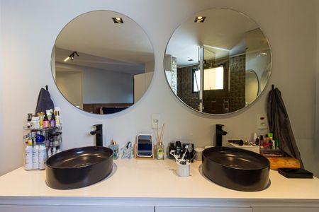 Apartamento à venda com 124m², 3 quartos e 2 vagasBanheiro Suíte 