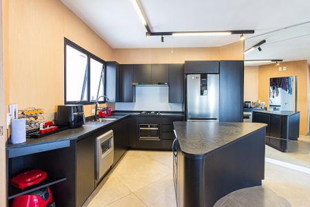 Apartamento à venda com 124m², 3 quartos e 2 vagasCozinha 