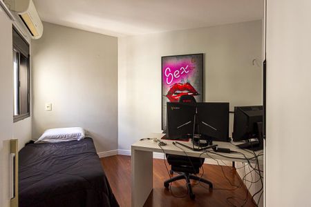 Apartamento à venda com 124m², 3 quartos e 2 vagasQuarto 1