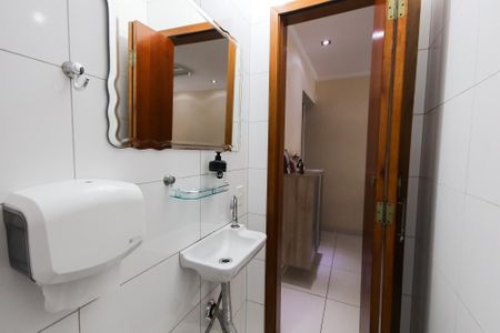 Casa à venda com 120m², 3 quartos e 3 vagas Casa à venda com 120m², 3 quartos e 3 vagasLavabo