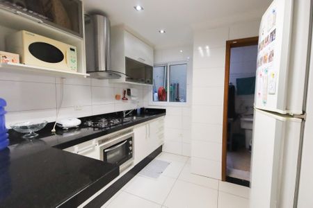 Casa à venda com 120m², 3 quartos e 3 vagas Casa à venda com 120m², 3 quartos e 3 vagasCozinha