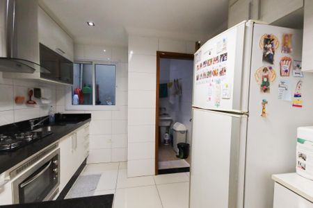 Casa à venda com 120m², 3 quartos e 3 vagas Casa à venda com 120m², 3 quartos e 3 vagasCozinha