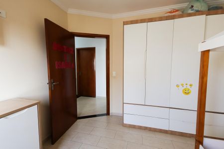 Casa à venda com 120m², 3 quartos e 3 vagas Casa à venda com 120m², 3 quartos e 3 vagasQuarto 2