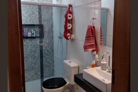 Apartamento à venda com 110m², 2 quartos e 2 vagasBanheiro da Suíte