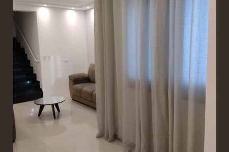 Apartamento à venda com 110m², 2 quartos e 2 vagasSala