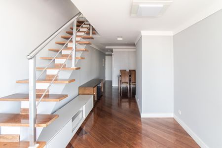 Apartamento para alugar com 154m², 5 quartos e 2 vagas Apartamento para alugar com 154m², 5 quartos e 2 vagasSala