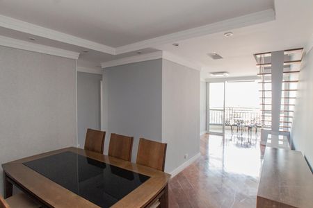 Apartamento para alugar com 154m², 5 quartos e 2 vagas Apartamento para alugar com 154m², 5 quartos e 2 vagasSala