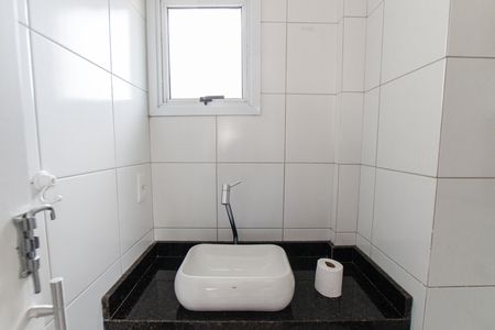 Apartamento para alugar com 154m², 5 quartos e 2 vagas Apartamento para alugar com 154m², 5 quartos e 2 vagasEscritório - Banheiro
