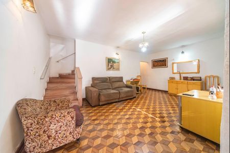 Casa à venda com 196m², 3 quartos e 2 vagasSala