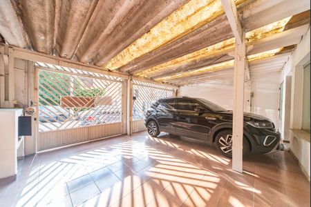 Casa à venda com 196m², 3 quartos e 2 vagasGaragem