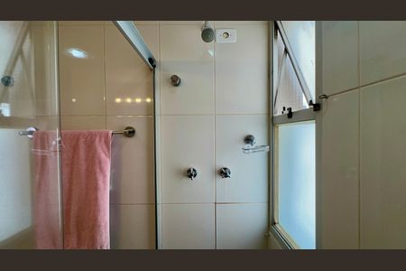 Apartamento à venda com 82m², 2 quartos e 1 vaga Apartamento à venda com 82m², 2 quartos e 1 vagaBanheiro