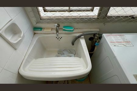 Apartamento à venda com 82m², 2 quartos e 1 vaga Apartamento à venda com 82m², 2 quartos e 1 vagaÁrea de Serviço