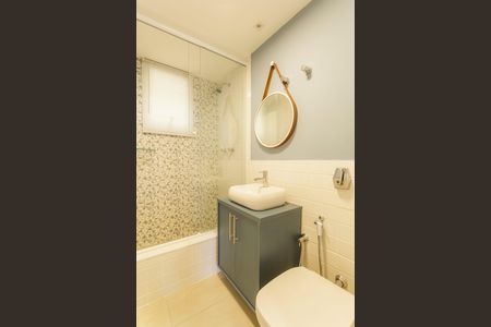 Apartamento à venda com 115m², 3 quartos e 1 vagaBanheiro Social