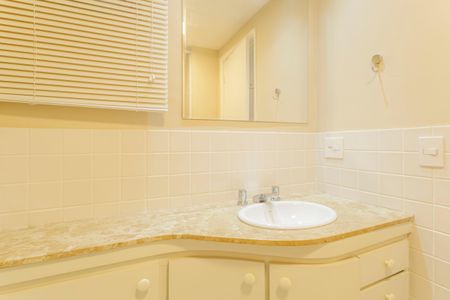 Apartamento à venda com 115m², 3 quartos e 1 vagaBanheiro da Suíte