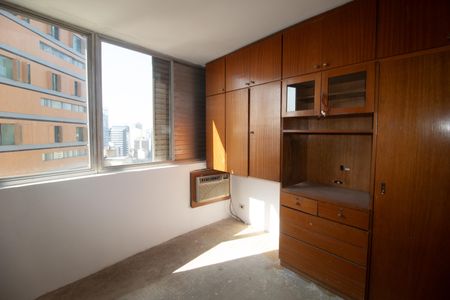 Apartamento à venda com 176m², 3 quartos e 2 vagasQuarto 1 