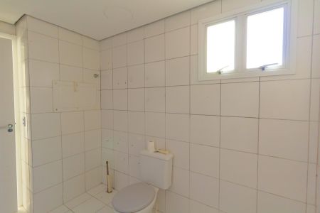 Apartamento à venda com 52m², 2 quartos e 1 vaga Apartamento à venda com 52m², 2 quartos e 1 vagaBanheiro